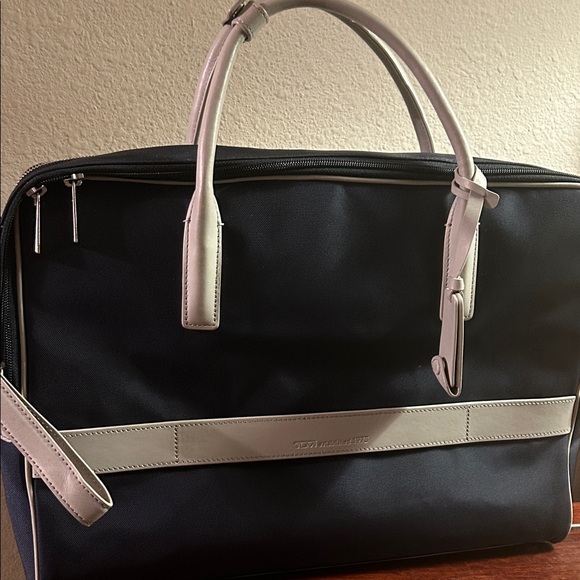 Stylish Navy and Gray Men's Bag - Picture 4 of 15